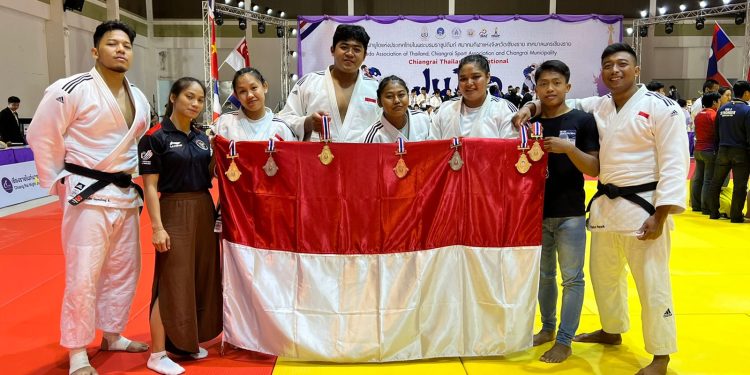 Judoka Indonesia Raih Emas dalam Kejuaraan Dunia Judo 2024