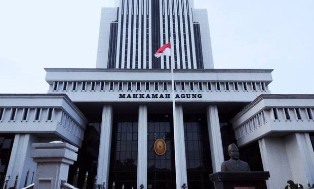 Mahkamah Agung Menetapkan Putusan Historis dalam Kasus Korupsi Dana Desa