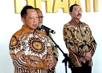 Menteri Dalam Negeri, Tito Karnavian saat memberikan keterangan pers usai pembekalan kepada calon wisudawan IPDN. (Foto: Boni Hermawan)