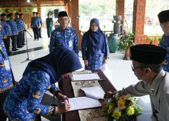 Puluhan Pejabat Administrator, Pengawas dan Fungsional Dilantik Pj. Bupati Purwakarta