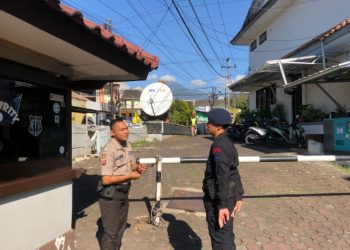 Anggota Brimob Jabar Rutin Patroli Harkamtibmas