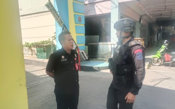 Anggota Bataliyon A Pelopor Himbau Security di Kampus UNPAD Jatinangor