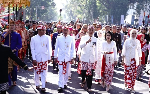 Kapolda Jabar Hadiri Upacara Hari Jadi Provinsi Jawa Barat Ke-79