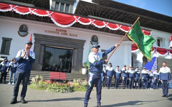 Pelepasan Kontingen Jawa Barat menuju PON XXI 2024 di Provinsi Aceh