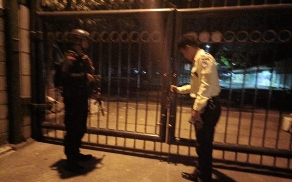 Antisipasi Gangguan Kamtibmas Brimob Jabar Patroli di Bank BI