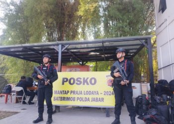 Ops Mantap Praja, Brimob Jabar Terjunkan Personel Amankan KPU dan Bawaslu