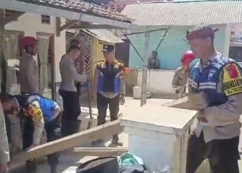 Satbimob Polda Jabar Gerak Cepat Bantu Penanganan Pasca Gempa