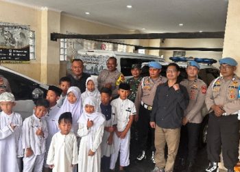 Polri Berbagi, Bid Propam Polda Jabar Santuni Panti Sosial Asuhan