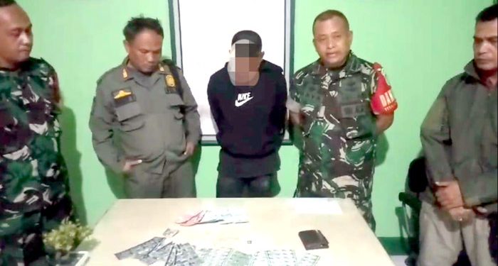 Koramil Cilawu Garut Gelandang Pengedar Obat Keras ke Mapolsek Cilawu