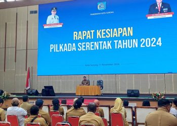 Pimpin Rapat Persiapan Pilkada, Pj. Wali Kota Sorong Tekankan Pentingnya Keterlibatan Berbagai Pihak