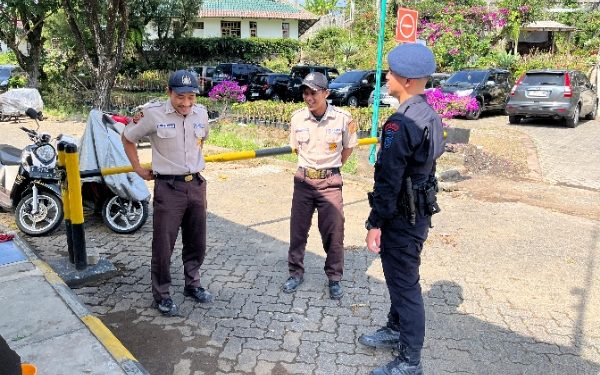 Rutin Patroli, Brimob Jabar Komitmen Berikan Rasa Aman kepada Masyarakat