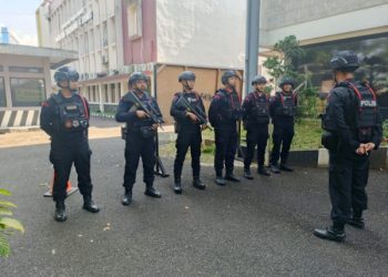 Sat Brimob Polda Jabar Cek Kesiapan Personel OMP Pengamanan KPU dan Bawaslu