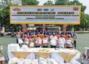 Polda Jabar Gerebek Pabrik Obat Keras Ilegal di Tasikmalaya, Pelaku Terancam 12 Tahun Penjara