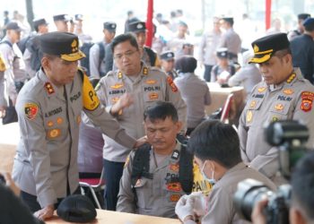 Personel Polda Jabar Lakukan Pemeriksaan Kesehatan Jelang Pilkada