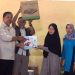 Kades Jajawar Berikan Bantuan Modal Usaha Kepada 21 Warga