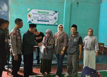 Penyaluran BLT DD Tahap Dua Desa Cipedes Sentuh 50 KPM