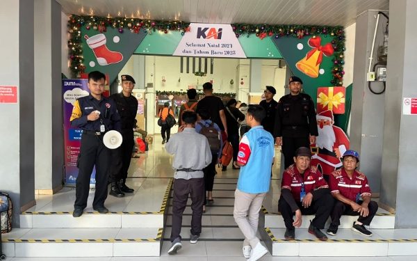 Antisipasi Gangguan Kamtibmas, Brimob Jabar Terus Siaga di Stasion Bandung