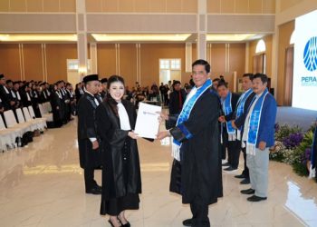 Advokat di Pengadilan Tinggi Bandung Diambil Sumpah Atau Janji