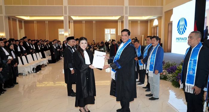 Advokat di Pengadilan Tinggi Bandung Diambil Sumpah Atau Janji