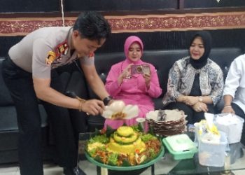 Syukuran Naik Pangkat, AKP Nia Kurnia Berharap Jadi Polri yang Presisi Abadi dalam Melayani Masyarakat