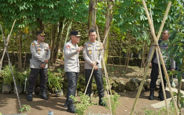 Wapolda Jabar Hadiri Peringatan Hari Desa Nasional di Sumedang