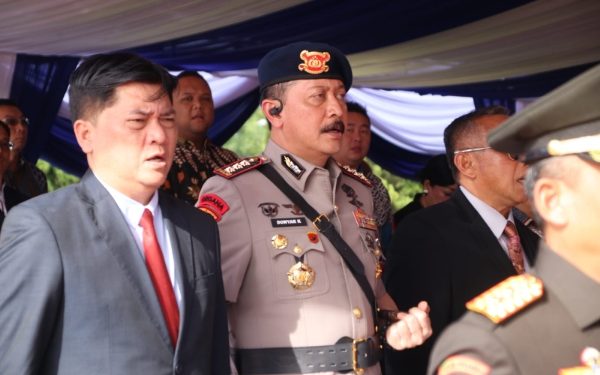 Dampingi Kapolda Dansat Brimob Jabar Ikuti Upacara Sertijab Dankoharmatau dan Dankopasgat