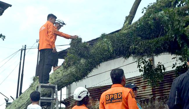 Warga Diimbau Waspadai Bencana Alam Akibat Perubahan Cuaca Ekstrim