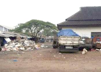 Sampah Menggunung di Terminal Majalaya, “Mahakarya” dari Tiga Dinas