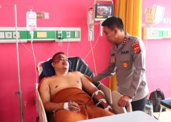 Kapolda Jabar Kunjungi Korban Laka Lantas  GT Ciawi di RSUD Ciawi Bogor