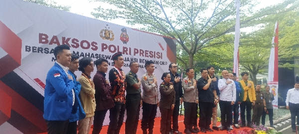 Sambut Ramadhan, Polda Jabar Gelar Baksos Polri Presisi Sebar Ribuan Paket Sembako