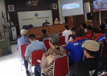 Disnaker Kota Cimahi Sosialisasikan Perjanjian  Kerja Bersama