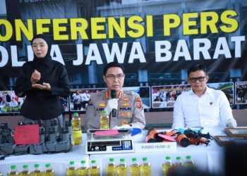 Polda Jabar Bongkar Pengedaran MinyaKita Tak Sesuai SNI