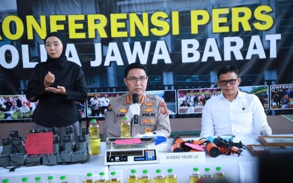Polda Jabar Bongkar Pengedaran MinyaKita Tak Sesuai SNI
