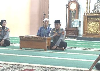 Ramadhan Suci, Dit Binmas Polda Jabar Bagikan Ratusan Takjil dan Buka Bersama
