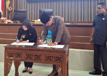 Bupati Pangandaran Ungkap Fokus Peningkatan PAD saat Rapat di DPRD