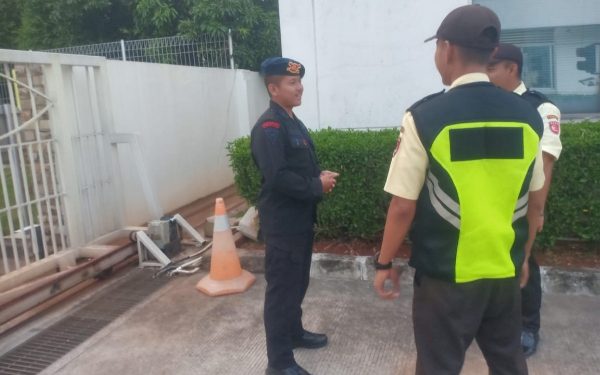 Rutin Berikan Himbauan, Upaya Brimob Karawang Jaga Kamtibmas