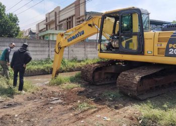 Program Pentahelix Normalisasi Sungai di Kawasan Cidawolong Majalaya Dimulai
