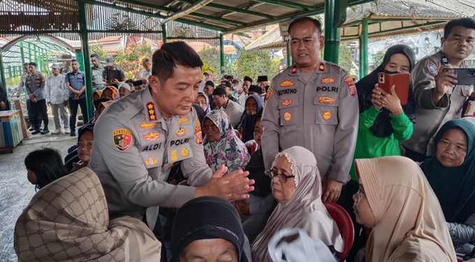Jumat Curhat di Bojong, Kapolresta Bandung Tekankan Transparansi Anggaran